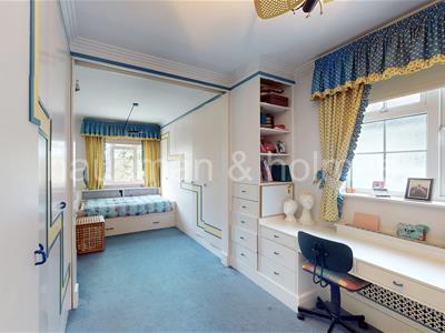 Picture 12